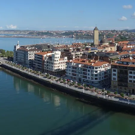 Family / Familiar Apartment Getxo